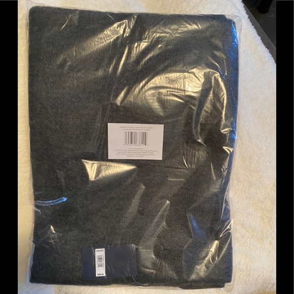 Lucky Brand - Scarf (BRAND NEW WITH TAGS) - Picture 5 of 9